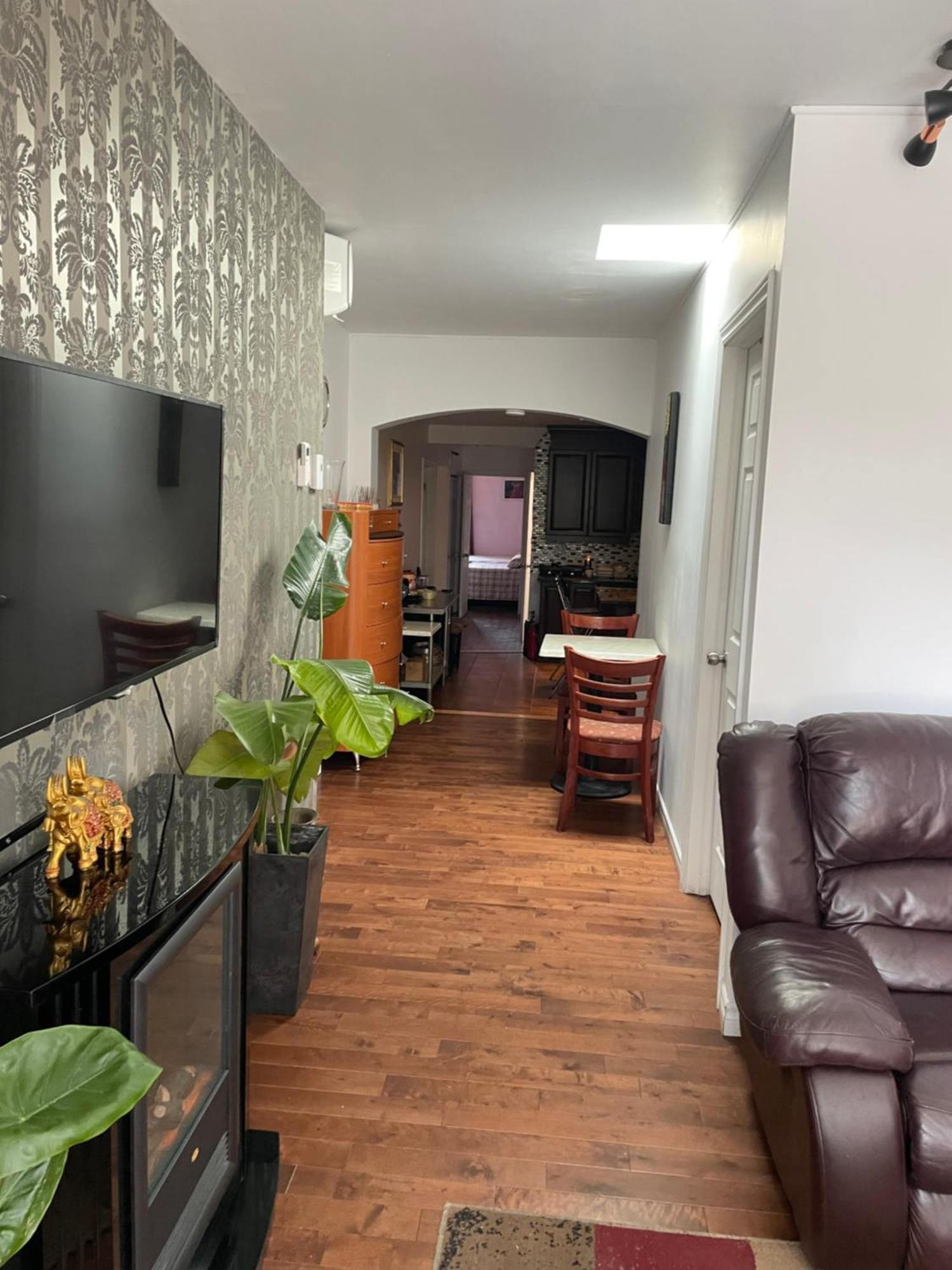 מונטריאול Self Service Small Breakfast, 2 Double Beds Private Room מראה חיצוני תמונה