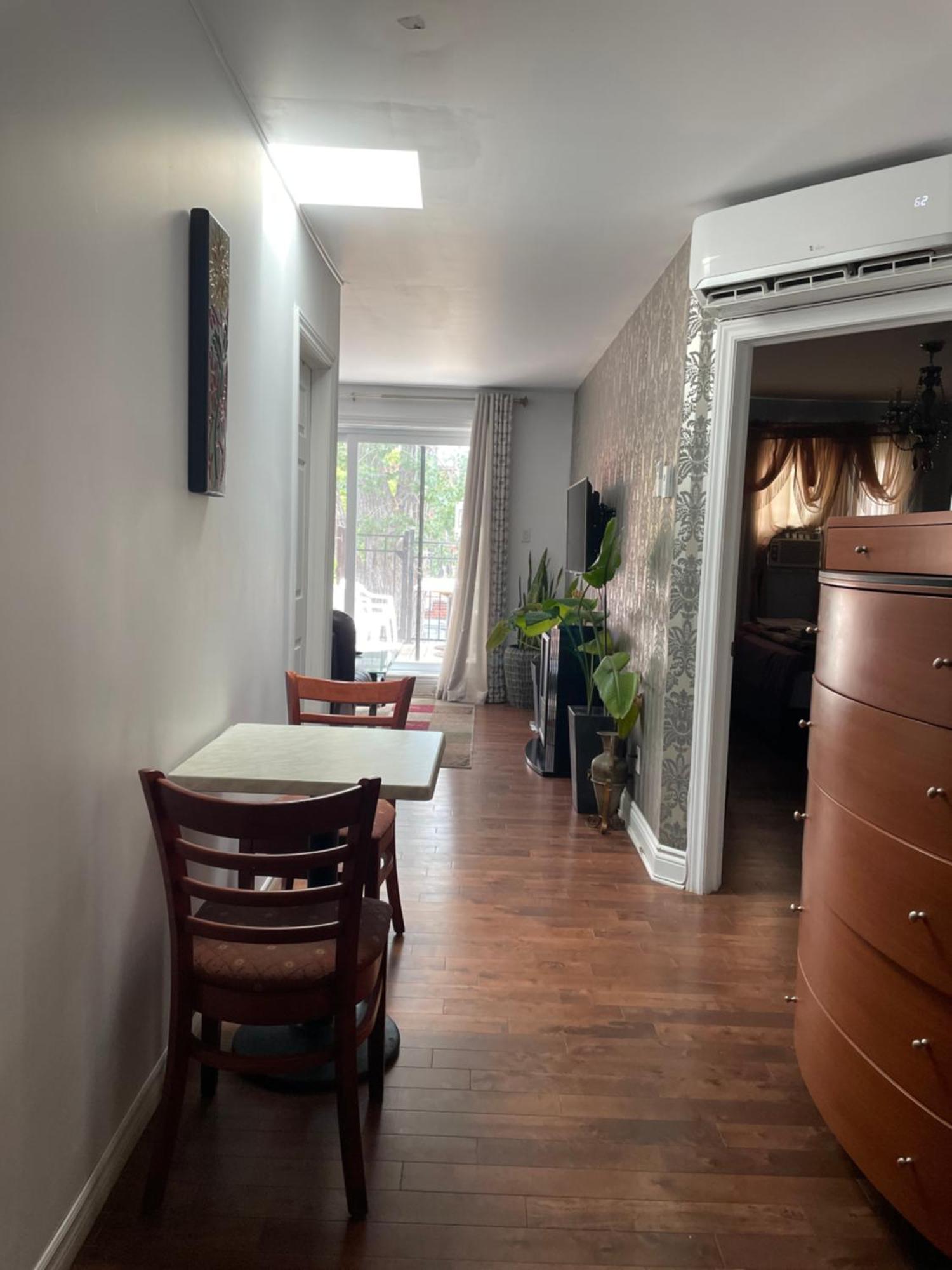 מונטריאול Self Service Small Breakfast, 2 Double Beds Private Room מראה חיצוני תמונה